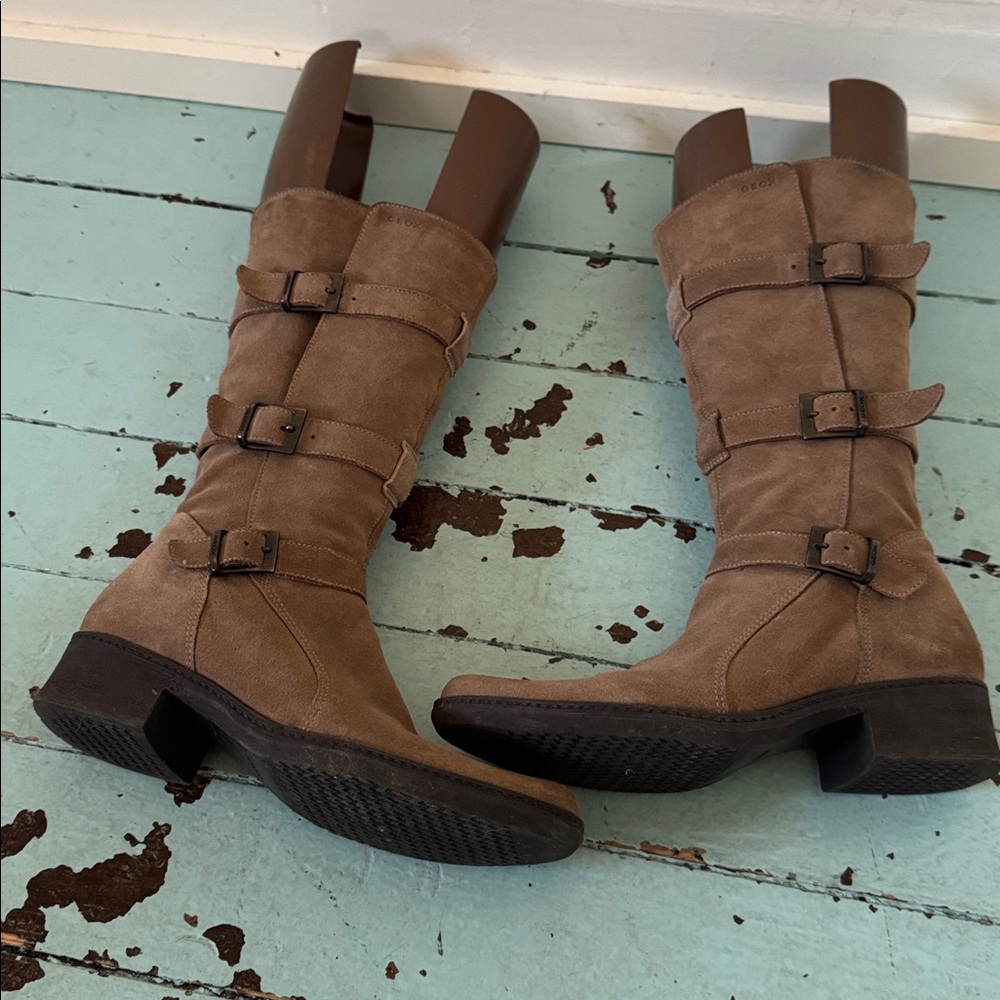 GEOX EU 361/2 (US 6.5) Suede Mid Calf Adjustable Buckles - Picture 7 of 17